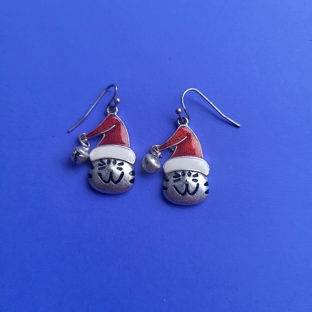 Silver Smiling Santa Cat Earrings